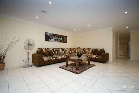 Property photo of 7 Regency Road Roxburgh Park VIC 3064