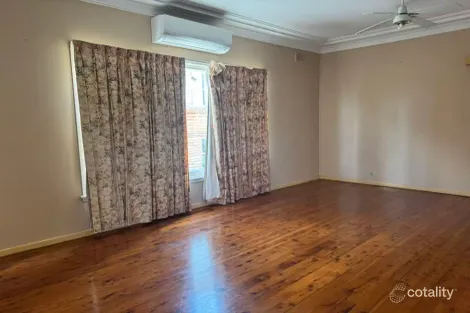 Property photo of 36 Johnstone Street Peakhurst NSW 2210