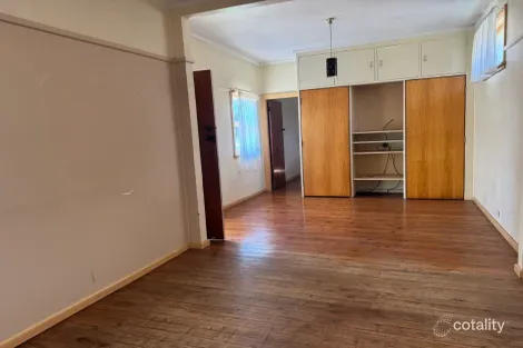 Property photo of 36 Johnstone Street Peakhurst NSW 2210