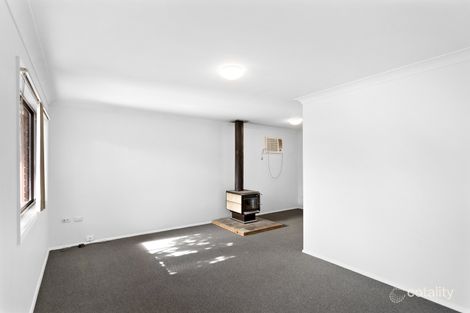 Property photo of 84 Albatross Road Berkeley Vale NSW 2261