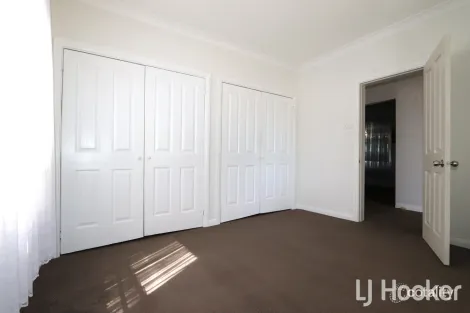 Property photo of 31 Greaves Street Inverell NSW 2360