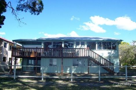 22 Burrum St, Burrum Heads, QLD 4659