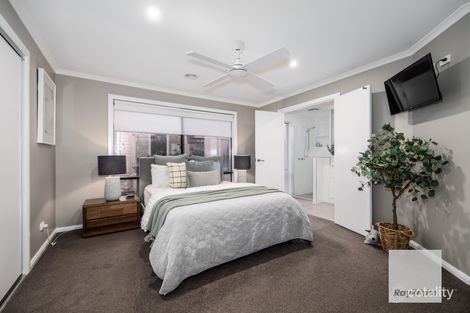 Property photo of 63 Landscape Drive Hillside VIC 3037