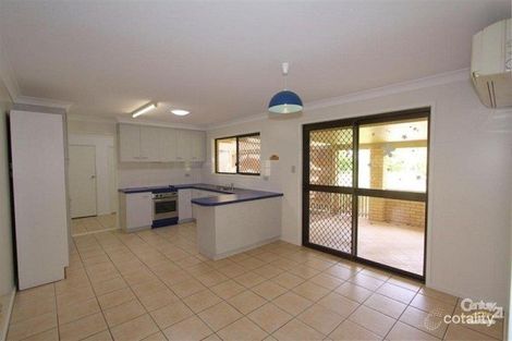 Property photo of 29 Currawong Road Gooburrum QLD 4670