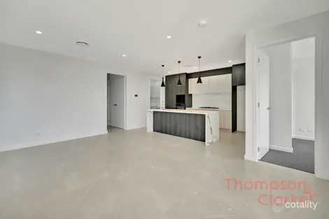 Property photo of 19 Rowcliff Circuit Lochinvar NSW 2321