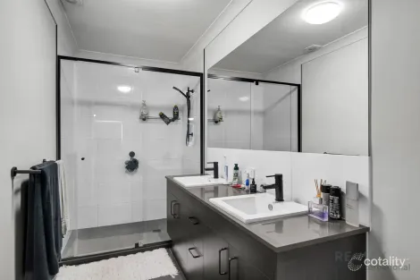 Property photo of 26/48 Berkshire Place Heathwood QLD 4110