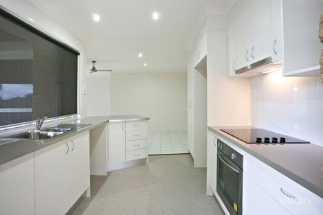 Property photo of 11 Timberlea Court Helensvale QLD 4212
