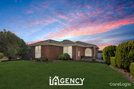 Property photo of 24 Mildura Crescent Endeavour Hills VIC 3802