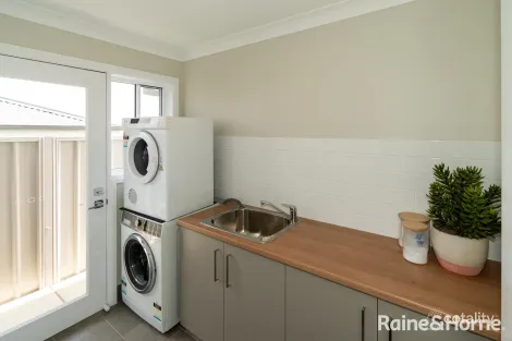 Property photo of 7 Windouran Street Gobbagombalin NSW 2650