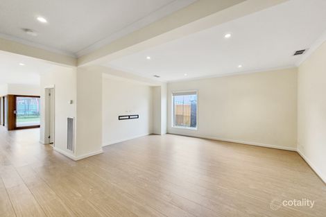 Property photo of 17 Michigan Crescent Manor Lakes VIC 3024