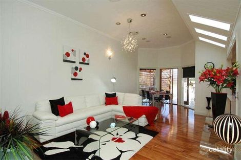 Property photo of 35 Burlington Street East Brisbane QLD 4169