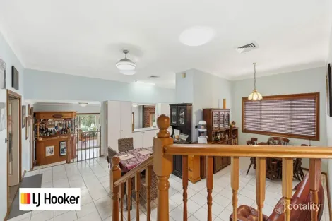 Property photo of 15 Granite Place Eagle Vale NSW 2558