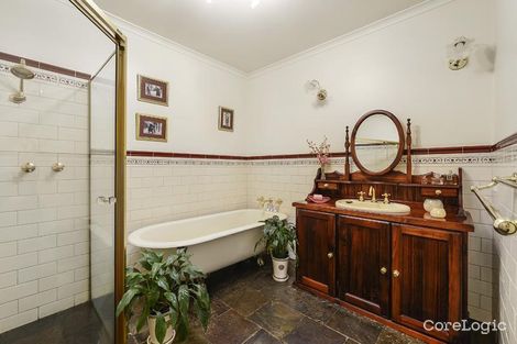 Property photo of 32 Chapman Boulevard Glen Waverley VIC 3150
