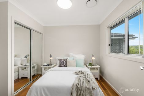 Property photo of 2/40 Gerongar Crescent Haywards Bay NSW 2530