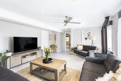 Property photo of 33 Powell Street Blaxland NSW 2774