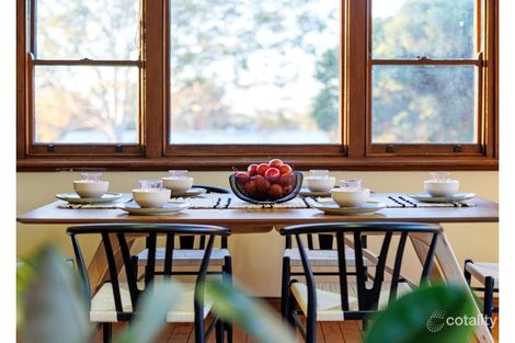 Property photo of 14 Blamey Street Turvey Park NSW 2650