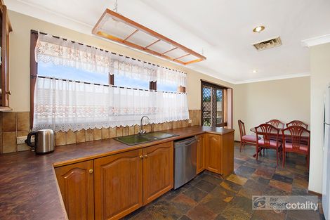 Property photo of 7 Hayes Place Minto NSW 2566
