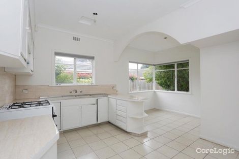 Property photo of 7 Hinkler Road Glen Waverley VIC 3150