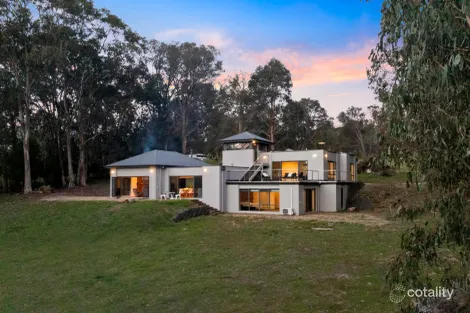 Property photo of 22 Hill Top Lane Barwite VIC 3722