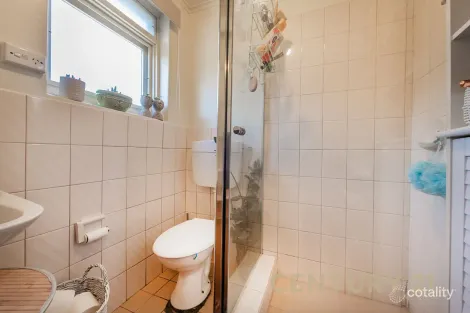 Property photo of 2/4 Holloway Street Ormond VIC 3204
