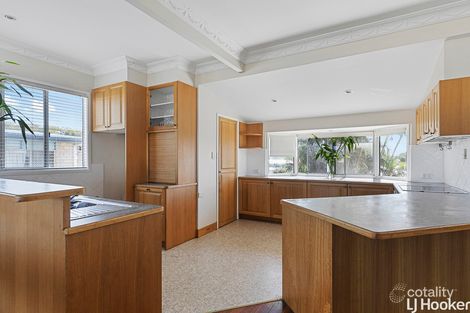 17 Barron Rd, Margate, QLD 4019