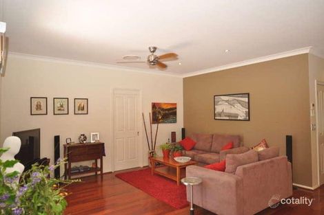 Property photo of 17 Swallow Avenue Paradise Point QLD 4216