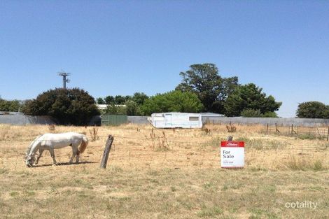 18 Jack St, Benambra, VIC 3900