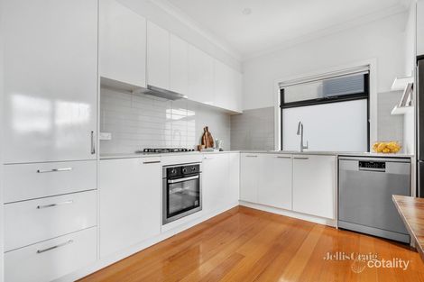 Property photo of 2/431 Gaffney Street Pascoe Vale VIC 3044