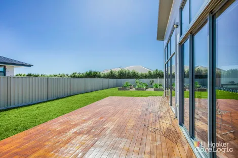 Property photo of 10 Beachrock View East Devonport TAS 7310