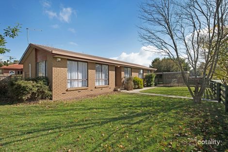 22 Manifold Rd, Woodend, VIC 3442