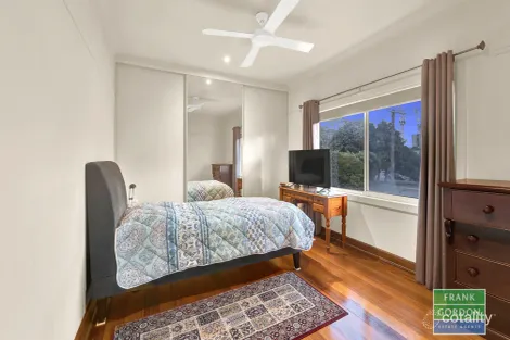 Property photo of 337 Howe Parade Port Melbourne VIC 3207