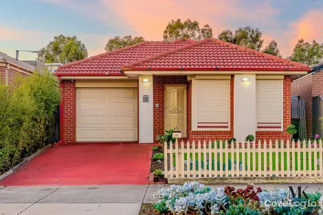 Property photo of 38 Marathon Boulevard Craigieburn VIC 3064