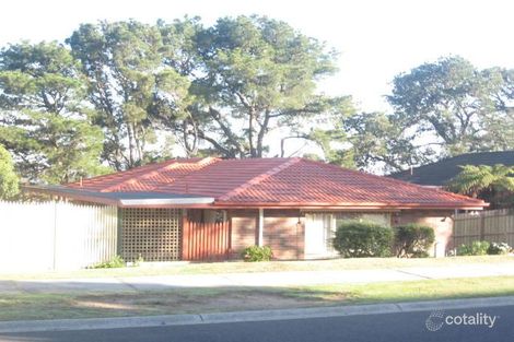 Property photo of 2 Simmonds Place Endeavour Hills VIC 3802
