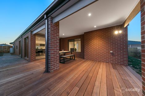 Property photo of 28 Polblue Street Cranbourne North VIC 3977