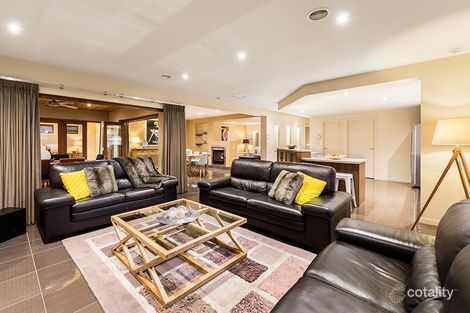 Property photo of 43 Downey Drive Doreen VIC 3754