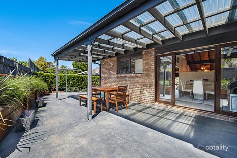 Property photo of 2 Dali Court Wheelers Hill VIC 3150