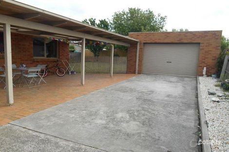 Property photo of 23 Caroline Crescent Cranbourne West VIC 3977