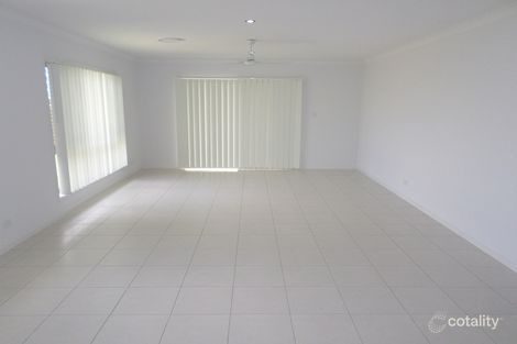 Property photo of 6 Daffodil Close Yamanto QLD 4305