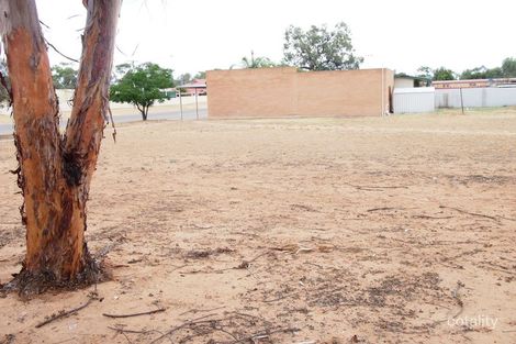 9 Haberfield St, Menindee, NSW 2879