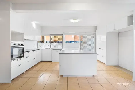 Property photo of 24 Tandanya Street Mansfield QLD 4122