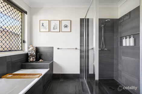 Property photo of 45 Audrey Avenue Helensvale QLD 4212