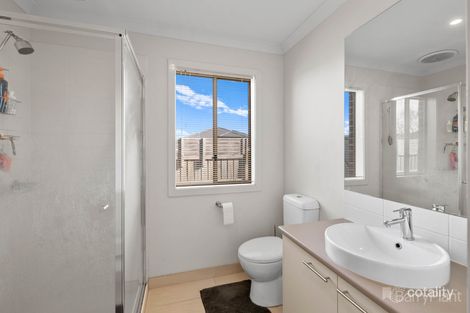 Property photo of 76 Elmtree Crescent Clyde North VIC 3978