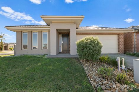 Property photo of 76 Elmtree Crescent Clyde North VIC 3978