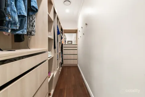 Property photo of 20 Orcades Road Yeronga QLD 4104