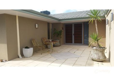 Property photo of 43 Ranford Loop Kardinya WA 6163