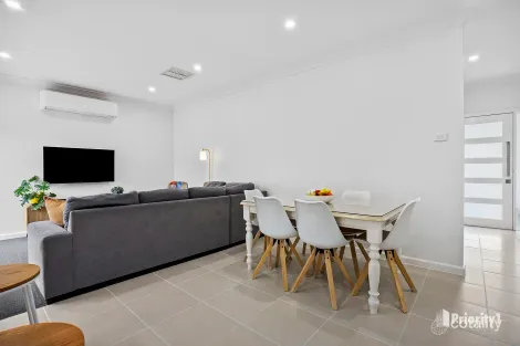 Property photo of 4 Guthrie Street Kangaroo Flat VIC 3555