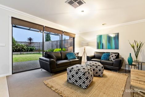 Property photo of 18 Breenview Place Doreen VIC 3754