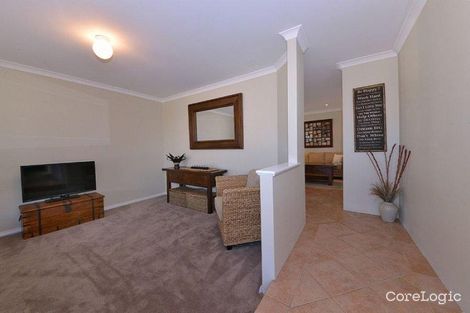 Property photo of 9 Glenfine Way Carramar WA 6031