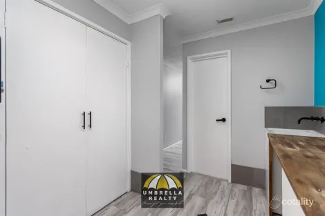 Property photo of 7 Dudley Drive Usher WA 6230