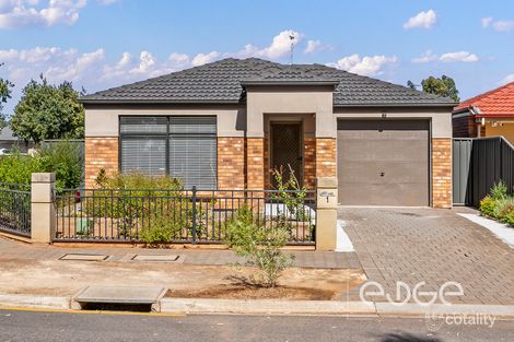 1 Willandra Cl, Andrews Farm, SA 5114